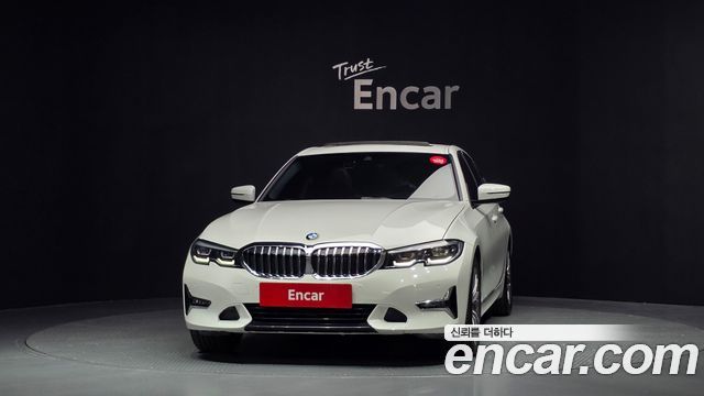 BMW 3-Series 2021 — photo 3