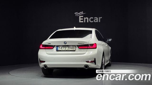 BMW 3-Series 2021 — photo 4
