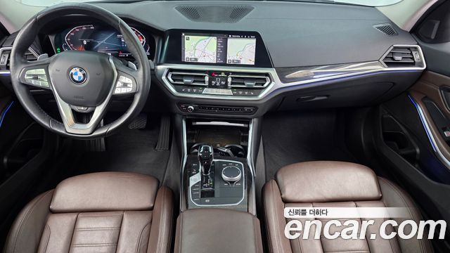 BMW 3-Series 2021 — photo 10