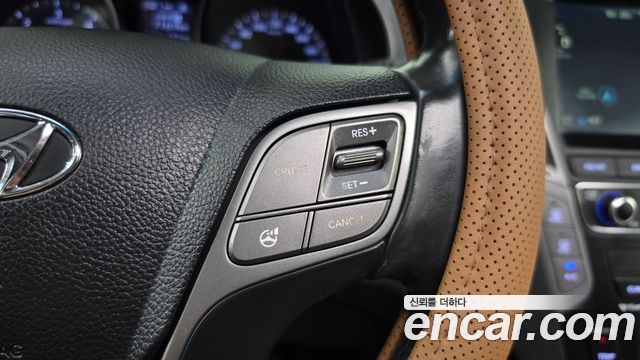 Hyundai Santafe 2015 — photo 22