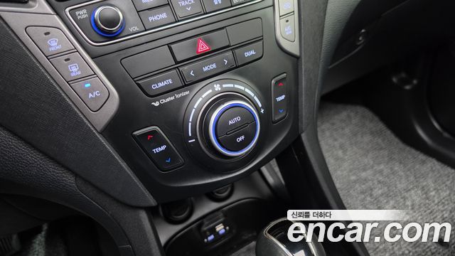 Hyundai Santafe 2015 — photo 24