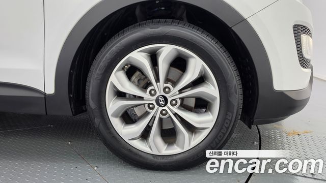 Hyundai Santafe 2015 — photo 7