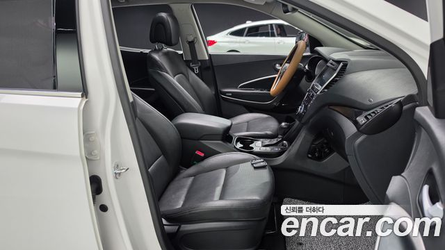 Hyundai Santafe 2015 — photo 16