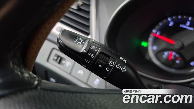 Hyundai Santafe 2015 — photo 30