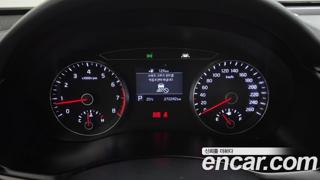 Kia K7 2018 — photo 8