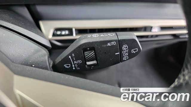 BMW iX 2023 — photo 28