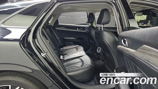 Kia K5 2024 — photo 17