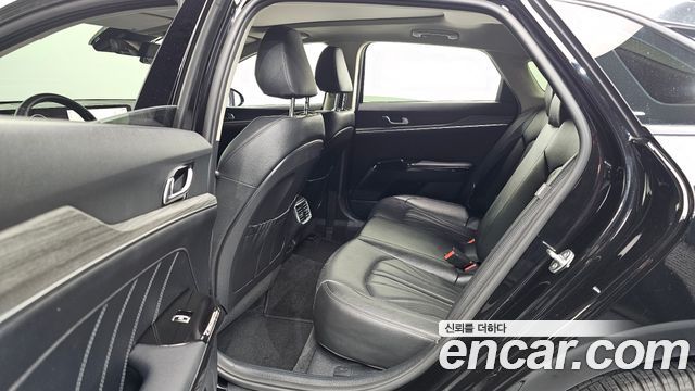 Kia K5 2024 — photo 18