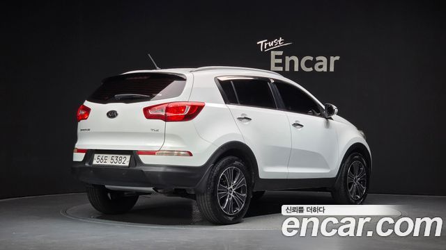 Kia Sportage 2012 — photo 2