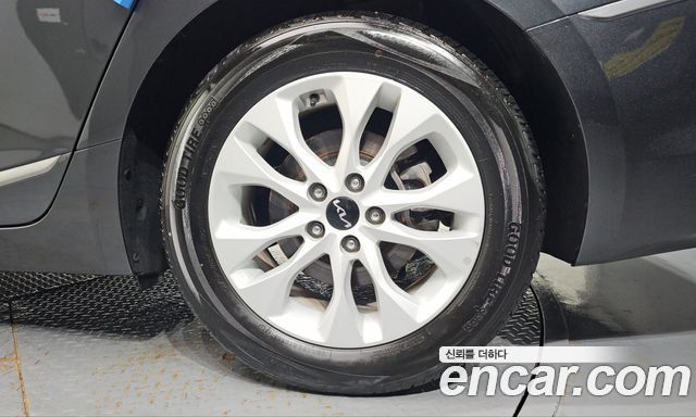 Kia K8 2022 — photo 7
