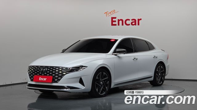 Hyundai Grandeur 2022 — photo 1