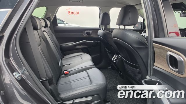 Kia Sorento 2021 — photo 17