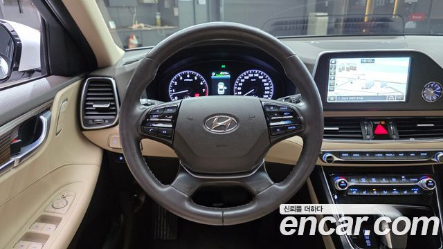 Hyundai Grandeur 2018 — photo 13