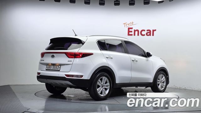 Kia Sportage 2016 — photo 2