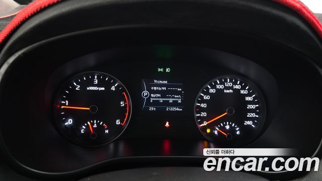 Kia Sportage 2016 — photo 8