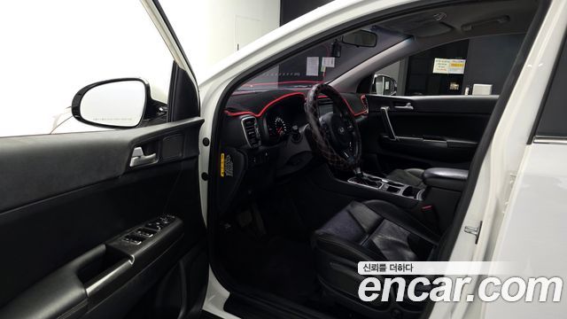 Kia Sportage 2016 — photo 10