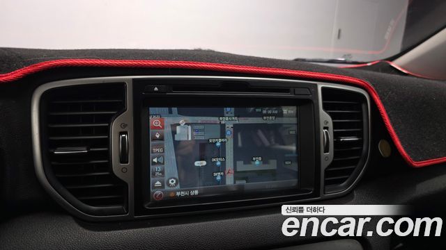 Kia Sportage 2016 — photo 14