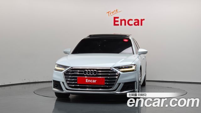 Audi A8 2021 — photo 3