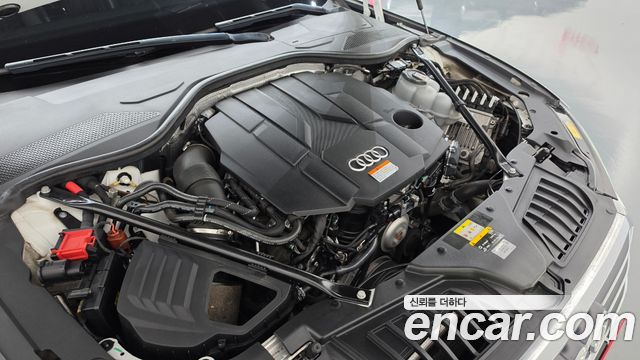 Audi A8 2021 — photo 6