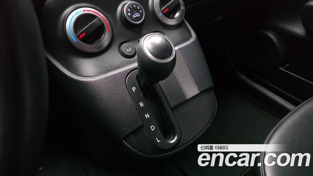 Hyundai Casper 2023 — photo 12