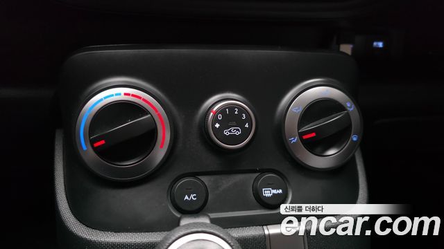 Hyundai Casper 2023 — photo 23