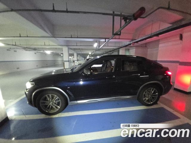 BMW X4 2021 — photo 4