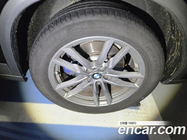 BMW X4 2021 — photo 5