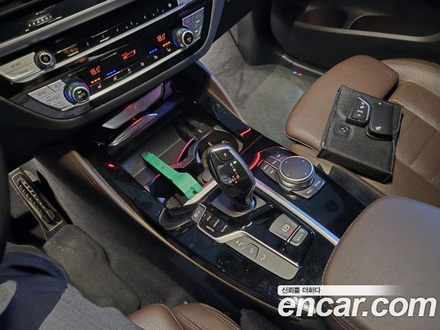 BMW X4 2021 — photo 10