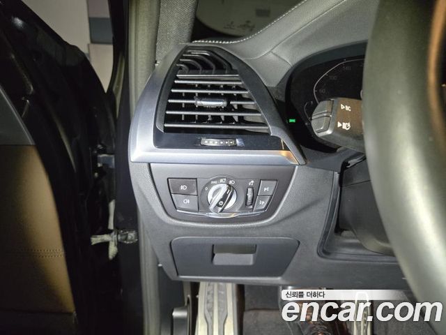 BMW X4 2021 — photo 11