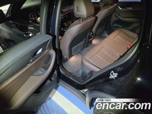 BMW X4 2021 — photo 14