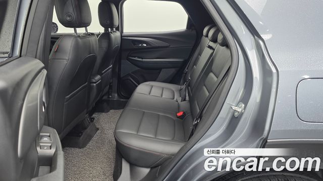 Chevrolet Korea Trailblazer 2021 — photo 17