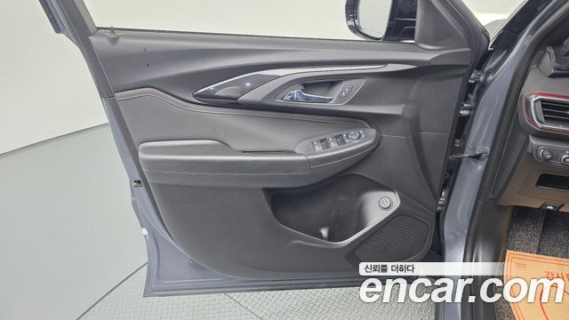 Chevrolet Korea Trailblazer 2021 — photo 14