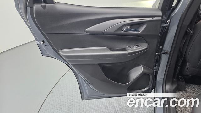 Chevrolet Korea Trailblazer 2021 — photo 15