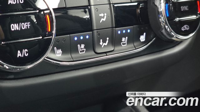 Chevrolet Korea Trailblazer 2021 — photo 29