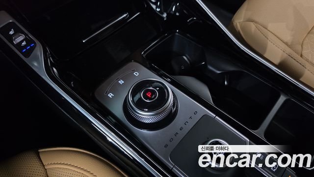Kia Sorento 2023 — photo 9
