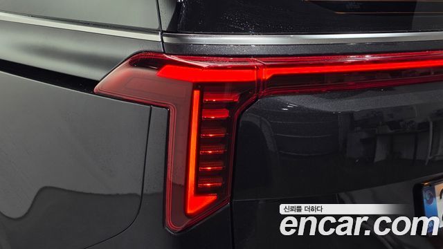 Kia Canival 2025 — photo 9