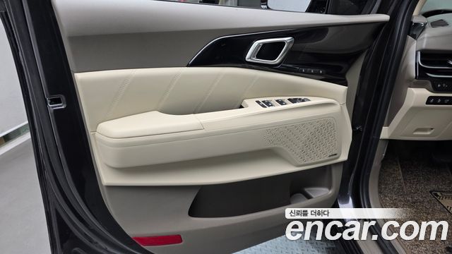 Kia Canival 2025 — photo 15