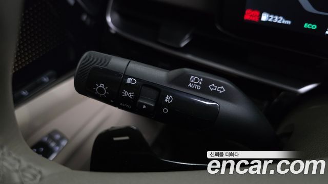 Kia Canival 2025 — photo 28