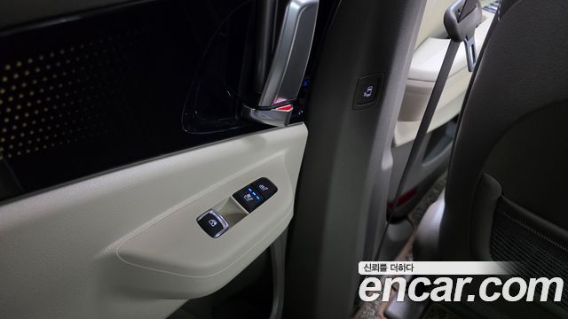 Kia Canival 2025 — photo 30