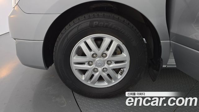 Hyundai Starex 2016 — photo 5