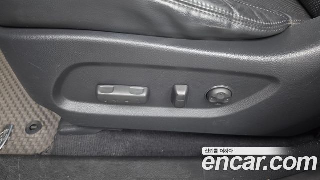 Hyundai Maxcruz 2017 — photo 31