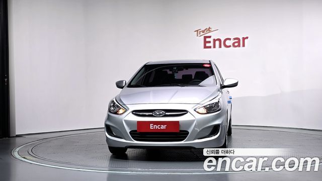 Hyundai Accent 2016 — photo 3