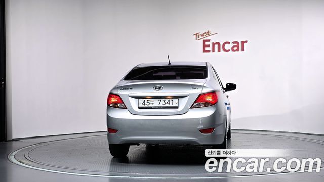 Hyundai Accent 2016 — photo 4
