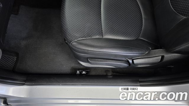 Hyundai Accent 2016 — photo 28