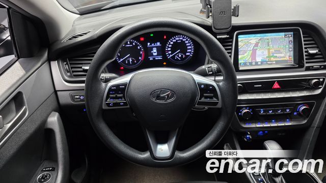Hyundai Sonata 2020 — photo 13
