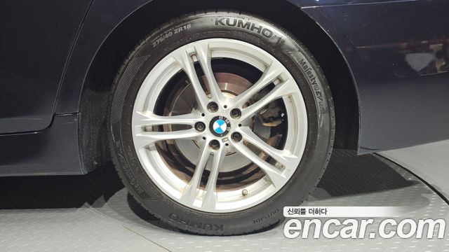 BMW 5-Series 2016 — photo 7