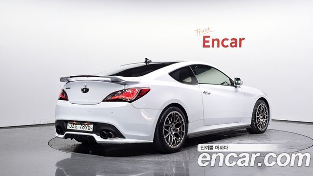 Hyundai Genesis 2014 — photo 2