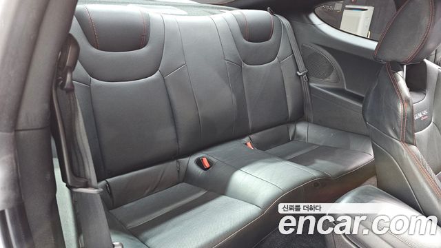 Hyundai Genesis 2014 — photo 11
