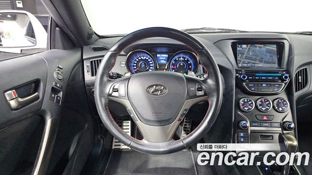 Hyundai Genesis 2014 — photo 13