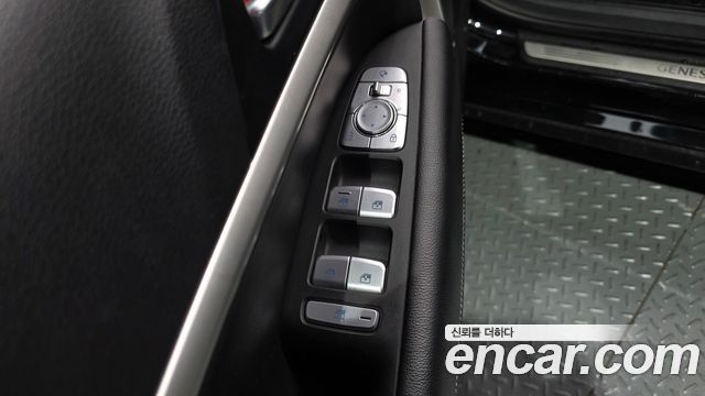 Genesis G70 2021 — photo 17